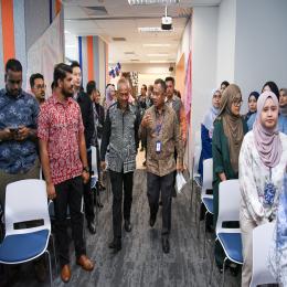 Town Hall RAC Bil.4 2025